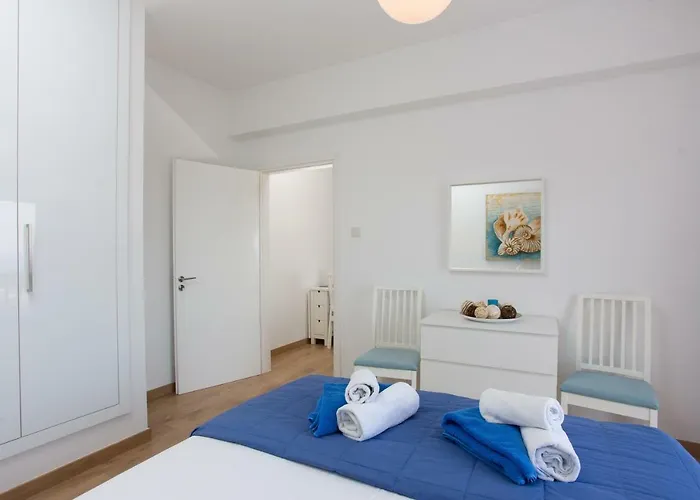 Apartamento White Arches #1 By Trulycyprus